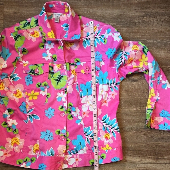 Mirette Pink Jacket With Blue , Green And Yellow Floral Pattern Size Large - Picture 10 of 12